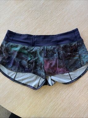 Lululemon Speed Short size 10